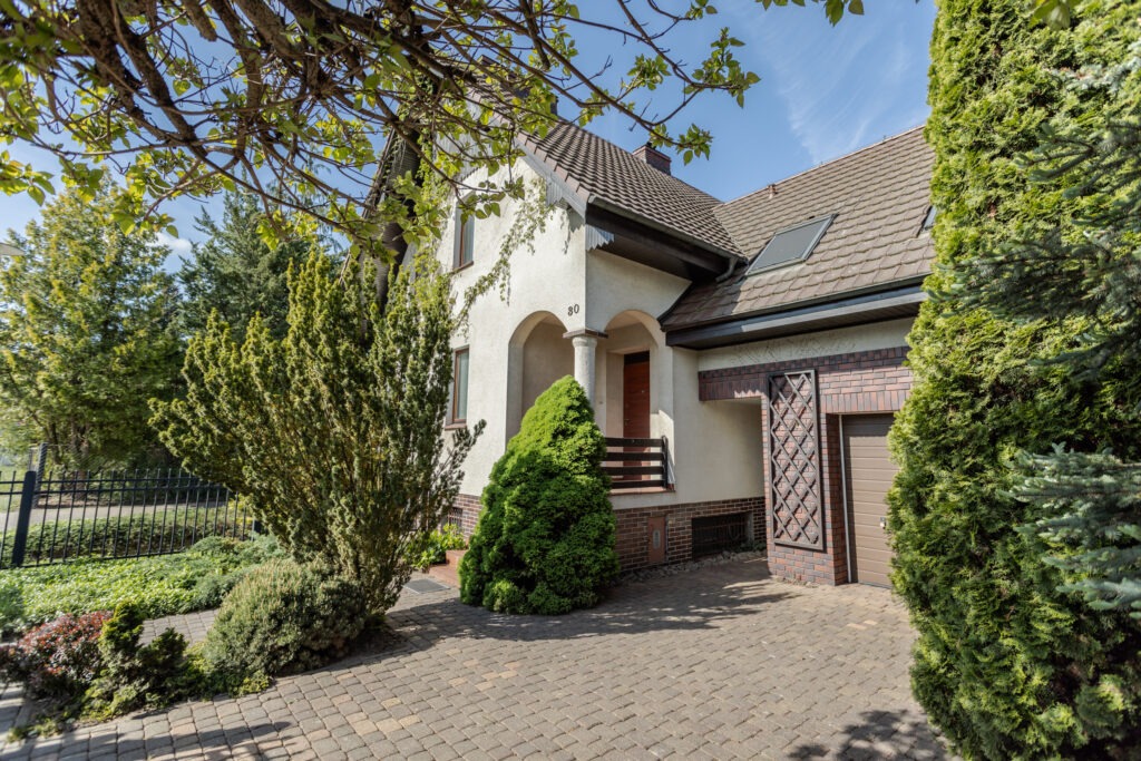 Borówiec koło Poznania
Dom
6 pokoje
270 m2

1 250 000 zł
Sprzedany